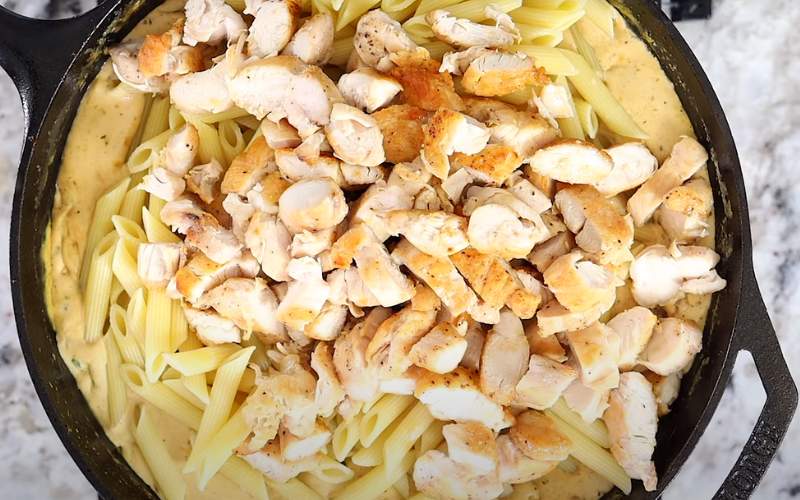 How to Make Creamy Tuscan Chicken Pasta